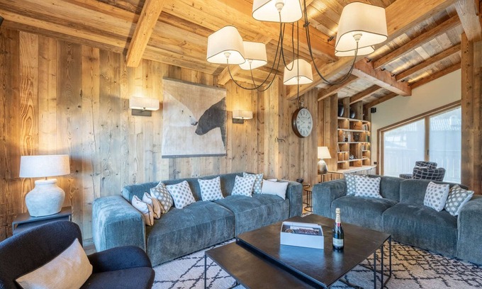 Le Praz Chalet De Esquí | Chalet familiar con piscina y sauna cerca de las pistas en Courchevel