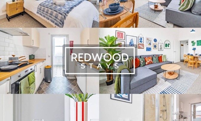 Rushmoor District Apartamento | Family & Contractor Friendly Stay | WiFi, Parking