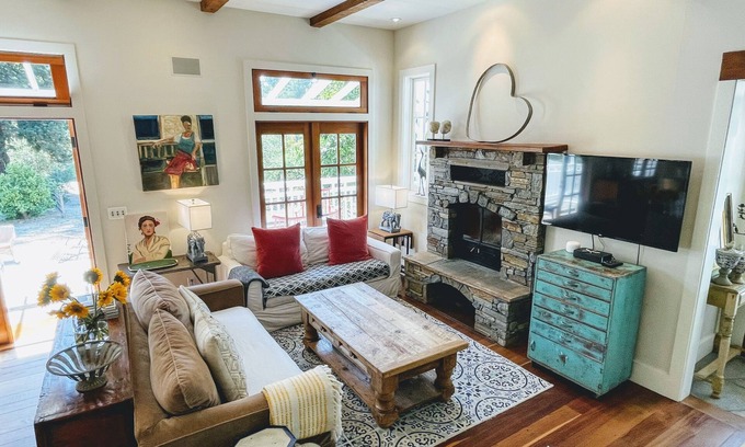 Soquel Casa | Family Farmhouse