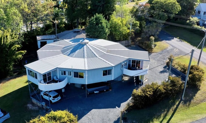 Eagle Heights Casa | Serene Mountainview Retreat Tamborine Mountain