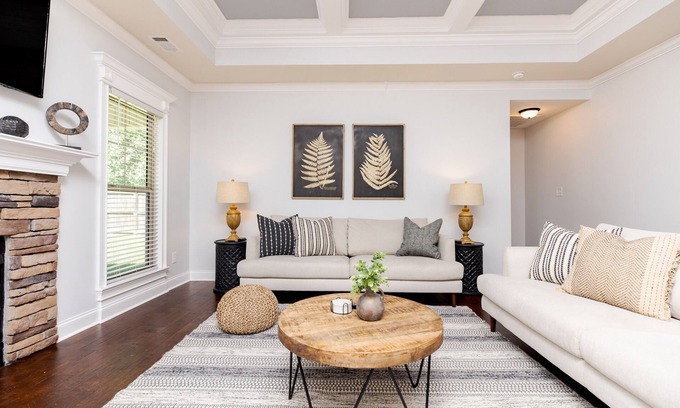 Kathleen Casa | AtHome+1 Stay | Family Friendly 3BR | Kathleen