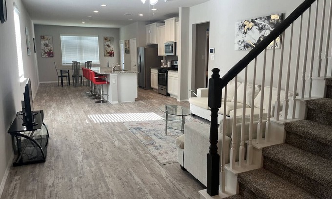 College Park Casa | Family-Friendly 4-Bedroom Home Near The Woodlands