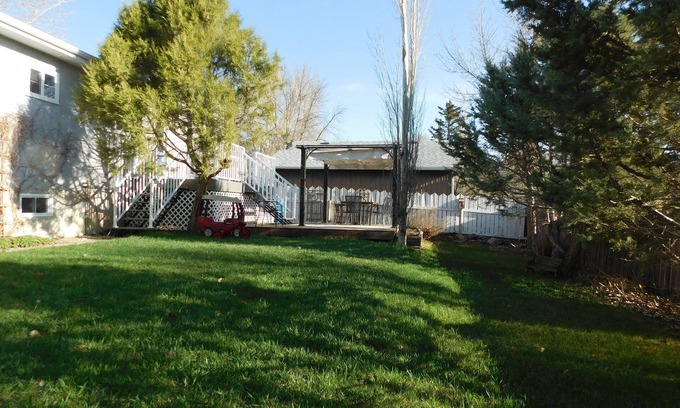 Claresholm Casa | Family Friendly Air Conditioned Home