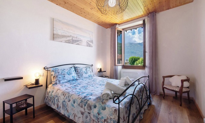 Bellano Apartamento | Apartamento familiar "Castagno 2" con vistas al lago, terrazas privadas y Wi-Fi