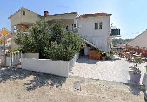 Krizna luka Apartamento | Family-friendly apartments with swimming pool Hvar - 24484