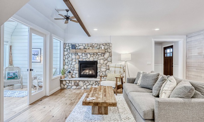 Sunriver Casa | Family-Friendly Forest Hideaway with EVC, Bikes, & SHARC Passes - Walk to Park