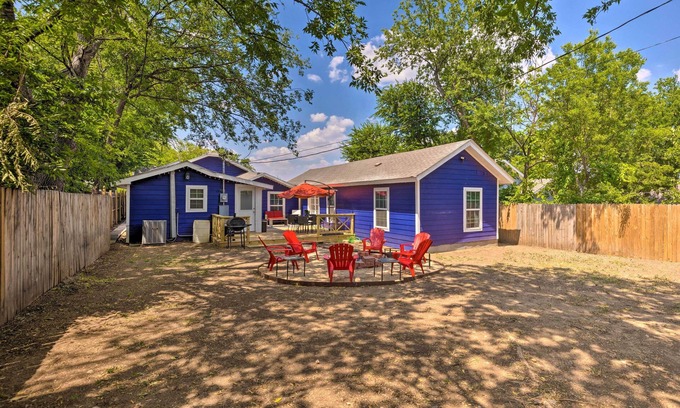 Como Casa | Family-Friendly Fort Worth Home w/ Fire Pit!