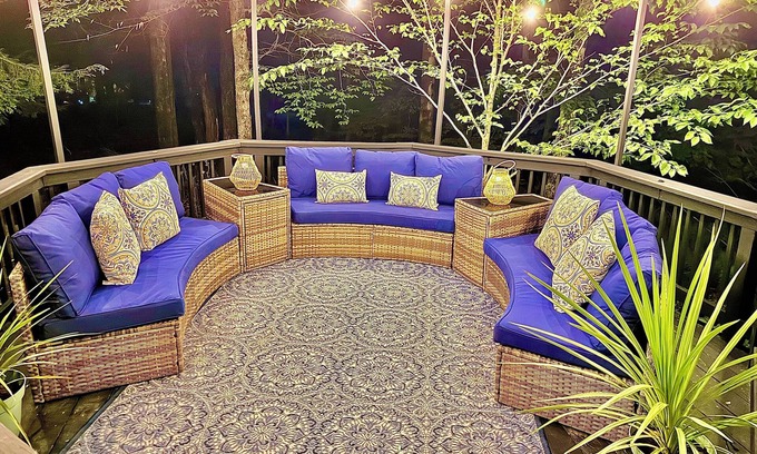 Smallwood Casa | Family-Friendly-Game Room, Hot Tub, 4BR, Game Room, Fire Pit, Near Bethel Woods!