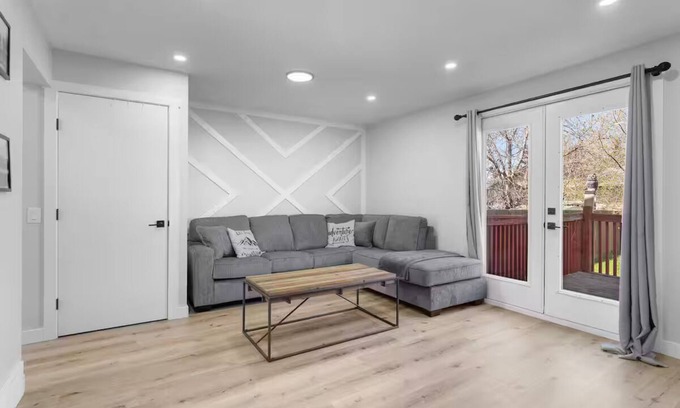 Calgary Casa | Family friendly gem