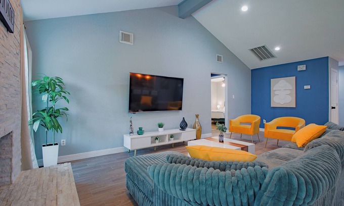 Houston Casa | Family Friendly Getaway - Houston near Downtown