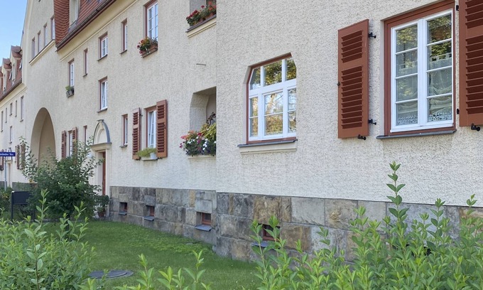 Laubegast Apartamento | Family-friendly holiday apartment in a green location - close to the lake and the Elbe cycle path