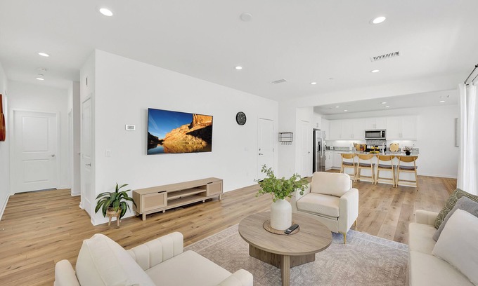Chino Hills Casa | Family-Friendly Home Near Airports, Perfect 4 You!