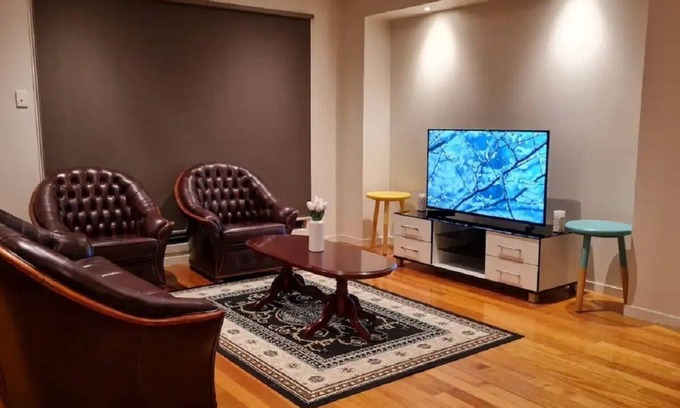 Kurunjang Casa | Family-friendly home in Melton VIC