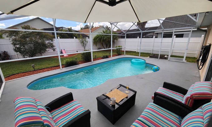 Eagle Pointe South Casa | Family-Friendly Home with Pool Near Disney