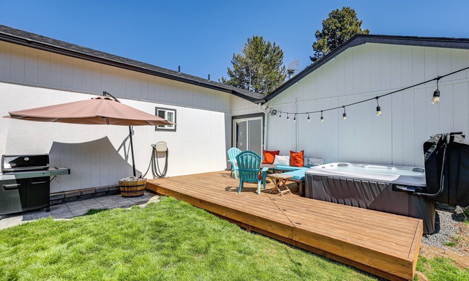 Orchard District Casa | Family-Friendly Home w/Fire Pit in Bend!