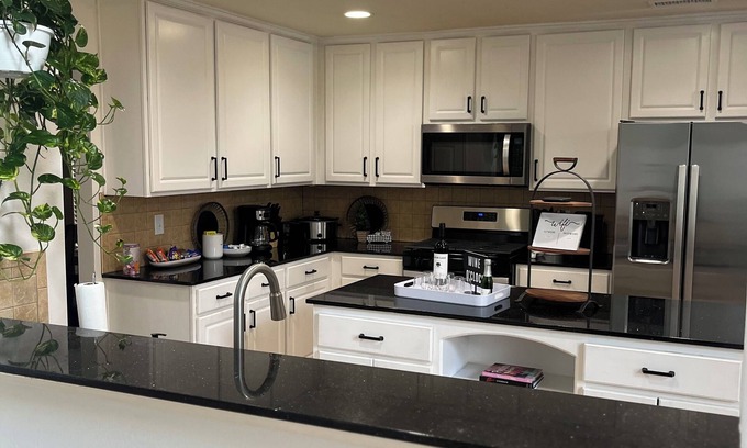 Atascocita Casa | Family-friendly home with beautiful pool and spa