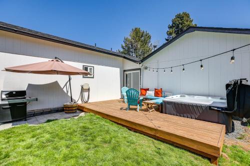Orchard District Casa | Family-Friendly Home with Fire Pit in Bend!