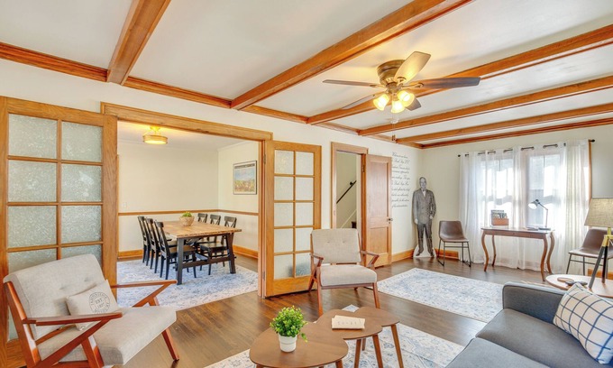Independence Casa | Family-Friendly Independence Home: 5 Mi to Stadium
