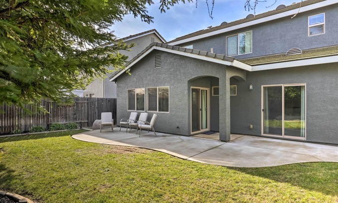 Lincoln Casa | Family-Friendly Lincoln Home: 8 Mi to Casino!