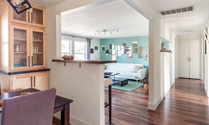 Thurston Casa | Family-friendly private home; 15 min to UO, 1 hr to Willamette Pass