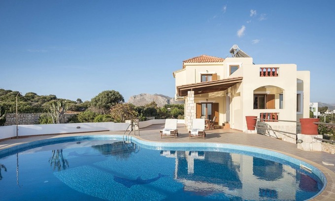 Livadi Villa | Vista al mar ★ Lux ★ Propiedad Bluebell con piscina privada y 1 km de la playa!