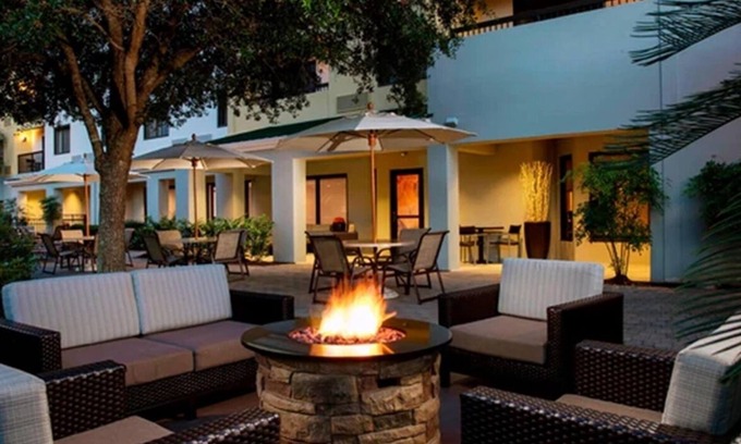 North Myrtle Beach Hotel | Family-Friendly Room Near Barefoot Landing + Myrtle's Sights