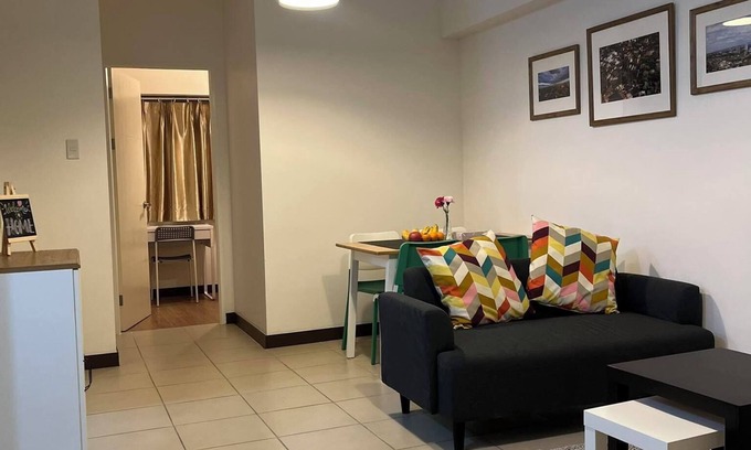 Project 4 Condominio | Family-Friendly Staycation at Infina Towers – Spacious & Convenient
