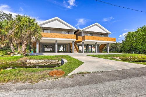 Port Tampa City Casa | Family-Friendly Tampa Home Less Than 3 Mi to Ocean!