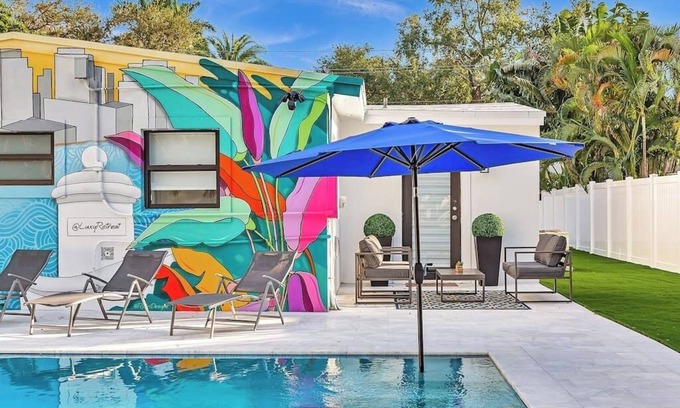River Oaks Casa | *Family friendly Fun Retreat Home 4/3 heated pool!