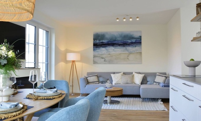 Tossens Apartamento | Family-friendly vacation apartment with sauna and fireplace