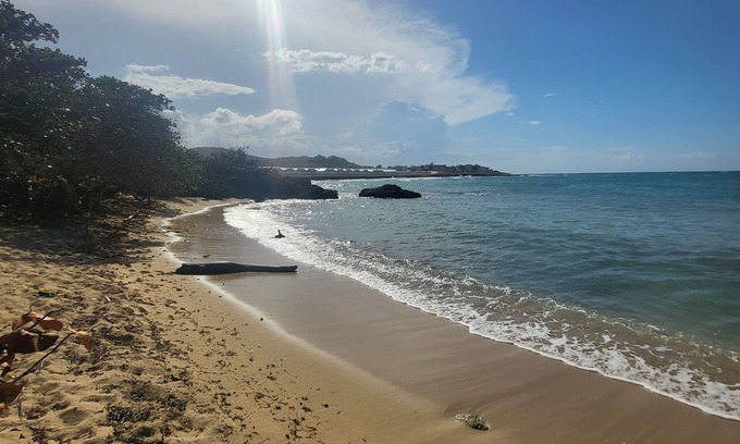 Lucea Casa | Family-friendly villa - 5 mins from the beach!