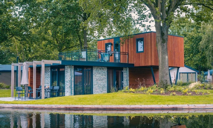 Kaatsheuvel Chalet De Esquí | Chalet moderno con 2 baños.
