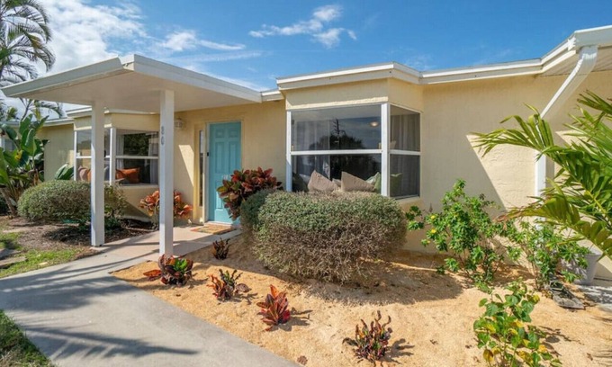 South Patrick Shores Casa | Family Getaway - 6/3 - Pool, Patio, Fire Pit, Walk to the Beach