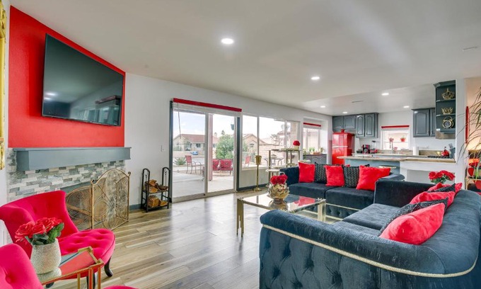 Silver Lakes Country Club Casa | Family Helendale Home - Private Dock and Fire Pit!
