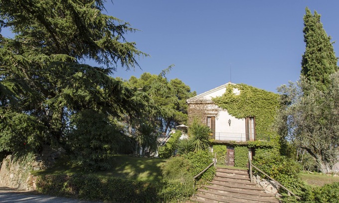 Sant Feliu de Codines Casa | Casa familiar con piscina, a 30km de BCN y de sus playas