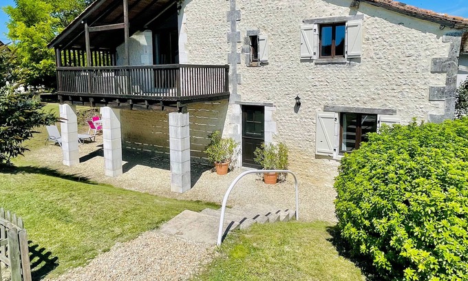 Nabinaud Cabaña | Family Holiday Hamlet - Piscinas climatizadas, golf, tenis, guardería, a 10 minutos de la playa!