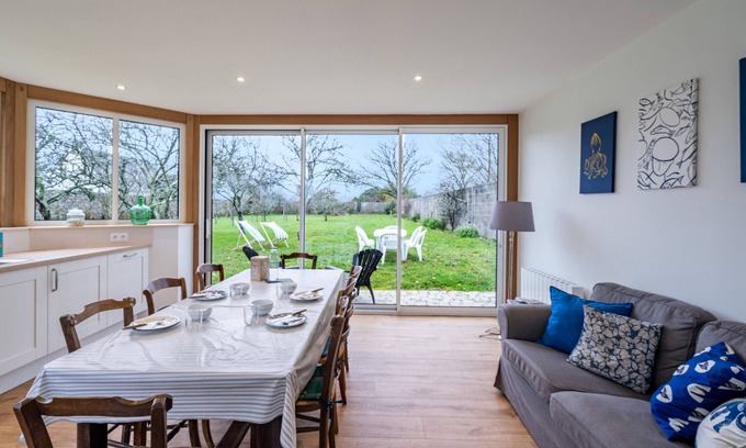 Loctudy Chalet De Esquí | Family holidays for 6 people in Loctudy