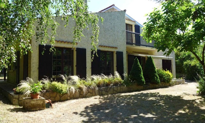 Lesparre-Medoc Casa | Family home 5mn from town center - 20mn from the ocean