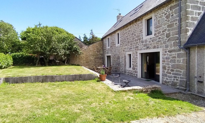 Tregunc Casa | Family home between countryside and ocean, 800m from beaches