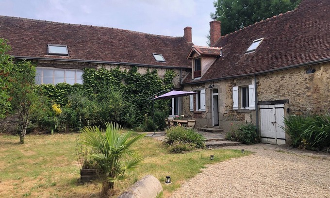Eguzon-Chantome Otro | Family home for a country escape: calm, nature and comfort.