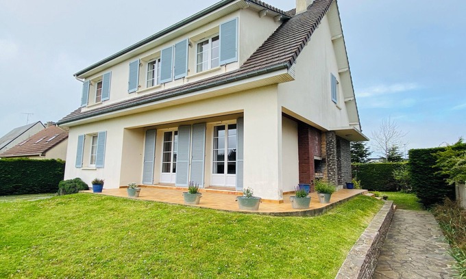 Agon-Coutainville Casa | Family home near the sea