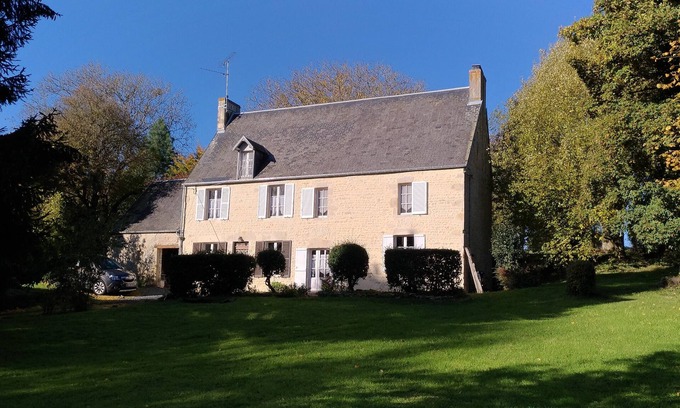 Tilly-sur-Seulles Casa | Casa familiar, Normandía, Tilly-sur-Seulles