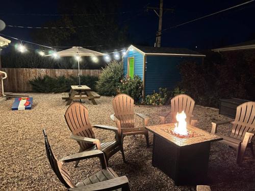 Dupont Casa | Family Home W Game Room & Backyard