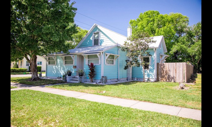 Saint Cloud Casa | ¡casa familiar con piscina privada y patio a solo 24 millas de Disney!