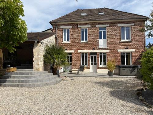 Angy Casa | Family home with spa near Chantilly Paris