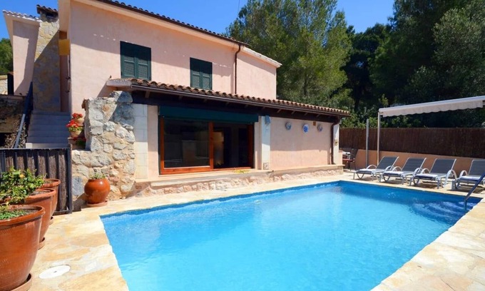 Mal Pas-Bon Aire Chalet De Esquí | Casa familiar con piscina climatizable a 2' de la playa.