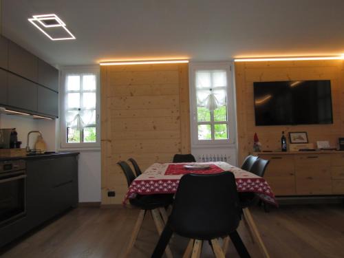 Formazza Apartamento | Family House