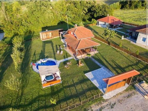 Valjevo Casa | Family House Maksimović