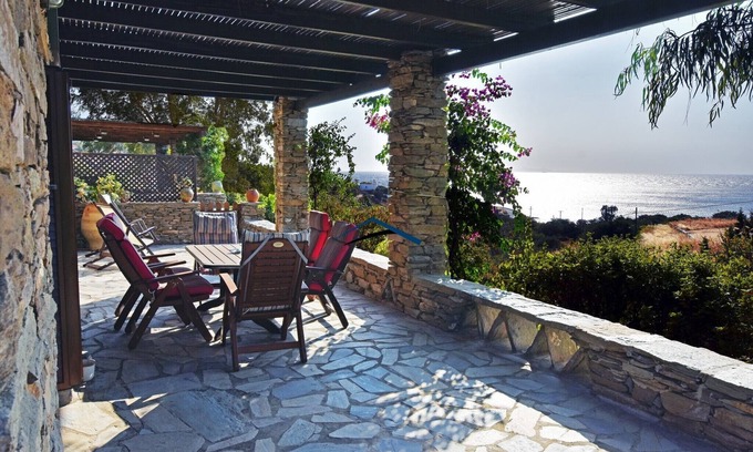 Koundouros Casa | Casa familiar con vista al mar en alquiler en la zona de Koundouros