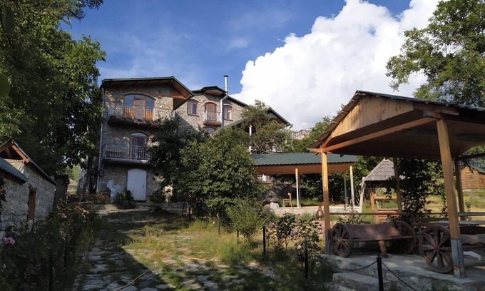 Lahich Casa | Family Inn - hospitable, cozy warm and nature rich.